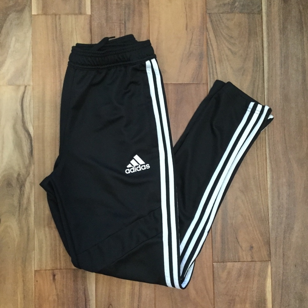 COPY - Boys ADIDAS L Tiro training track pants soccer kid